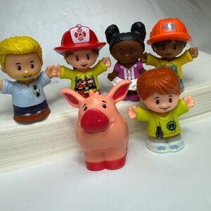 Little People lot of 6